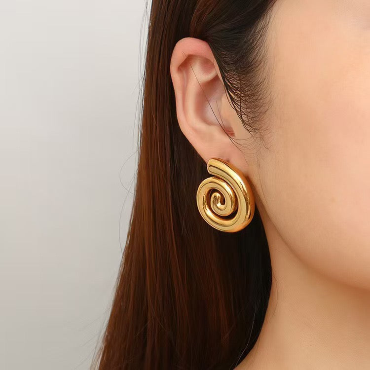 Swirl earrings
