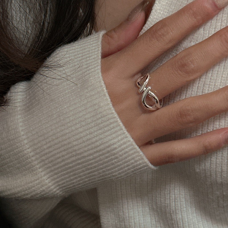 Knots sterling silver ring