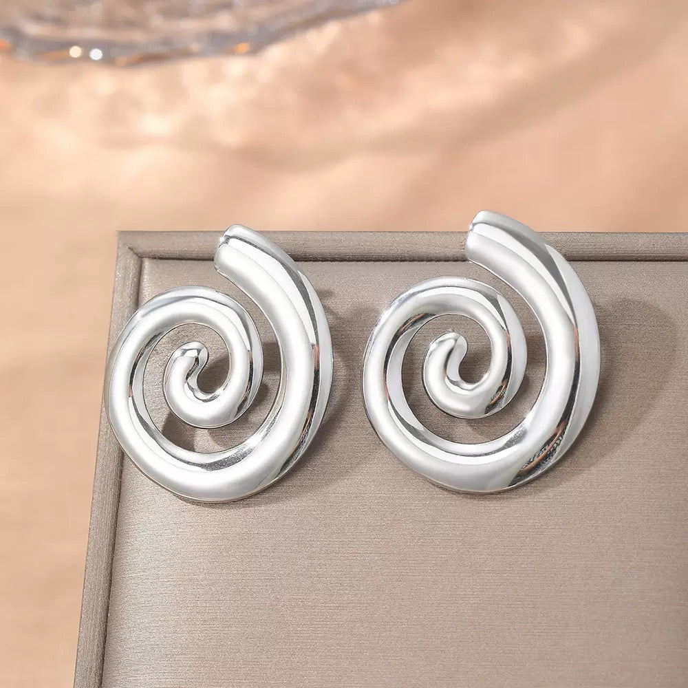 Swirl earrings