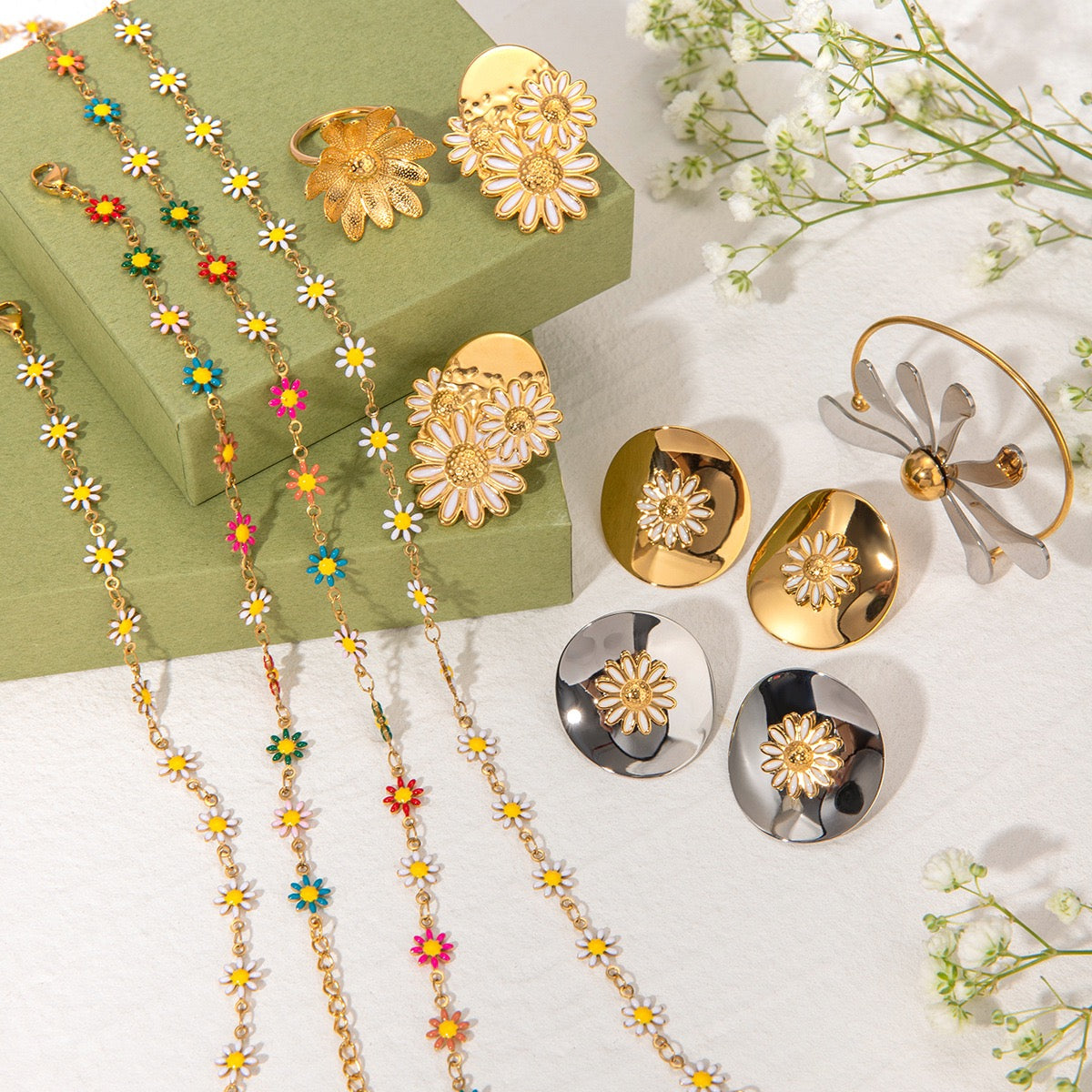 Darien Daisy collections