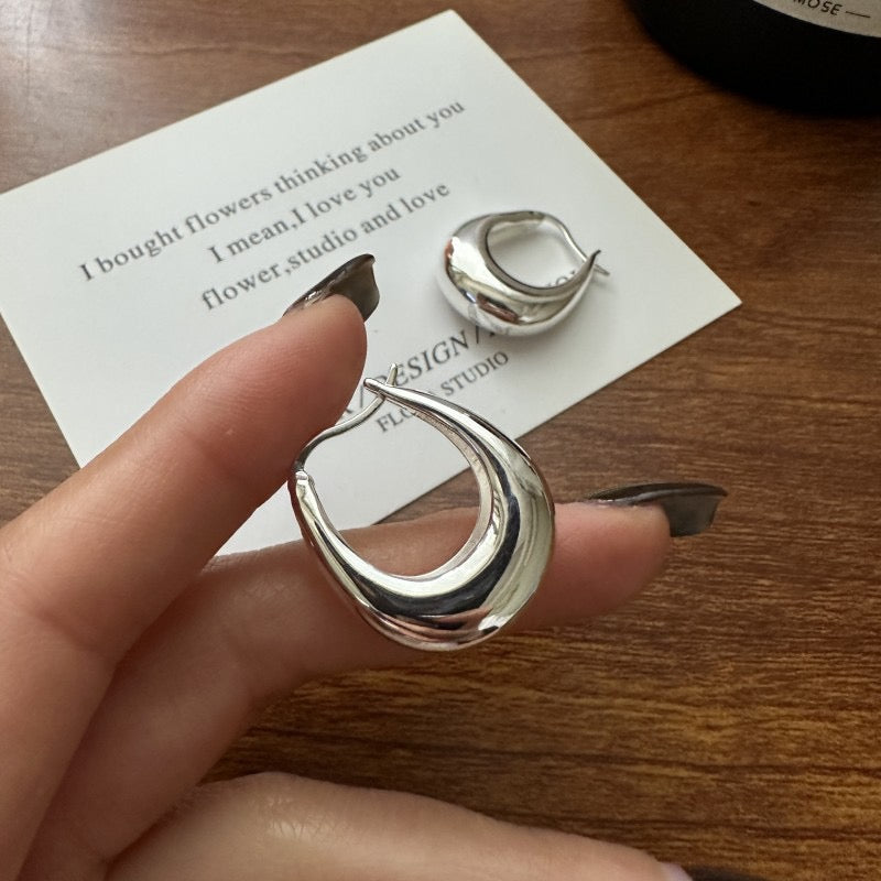 Big U sterling silver hoops