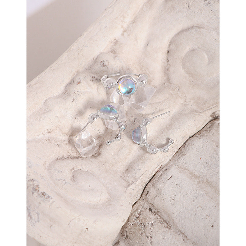 Sevila Cat eye moon stone rings