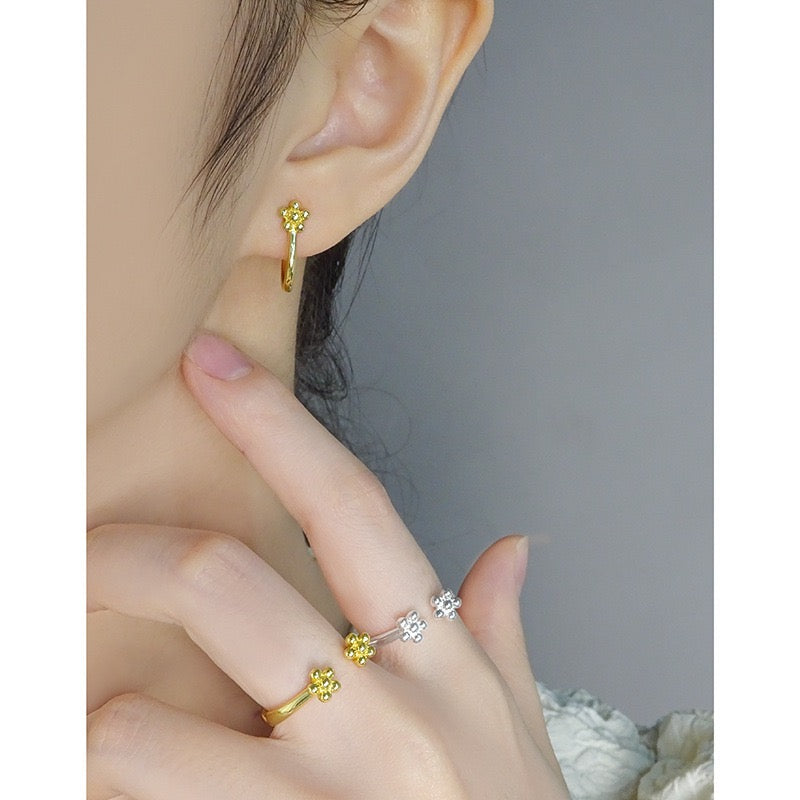 Twin flower silver rings