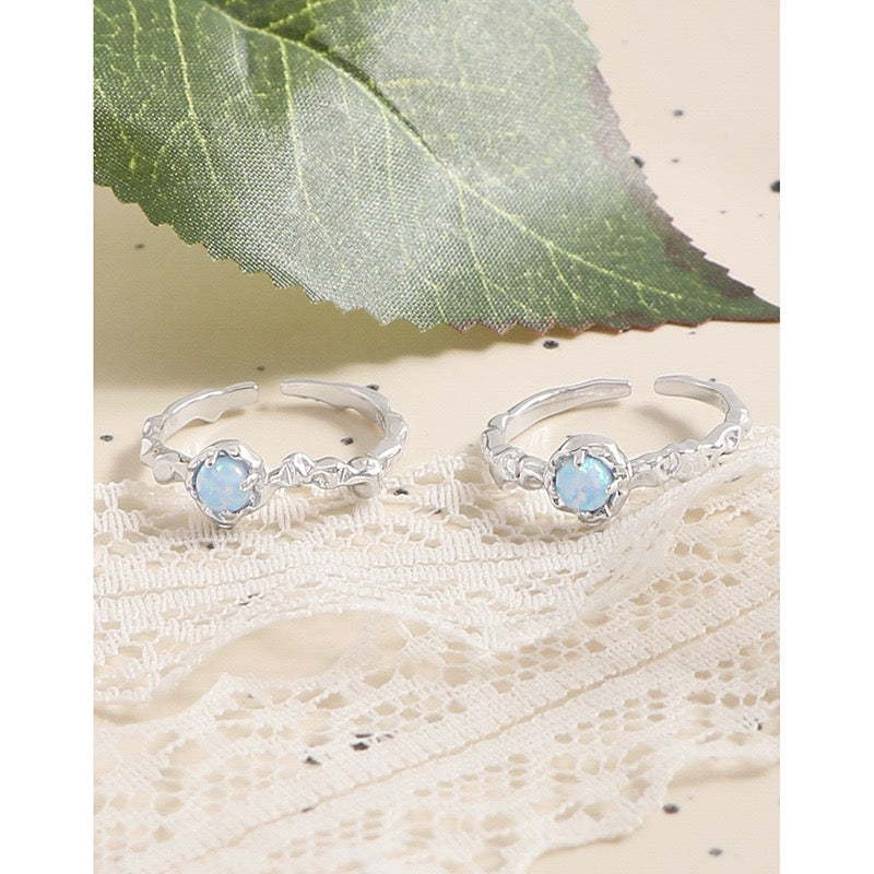 Opal sliver dia ring