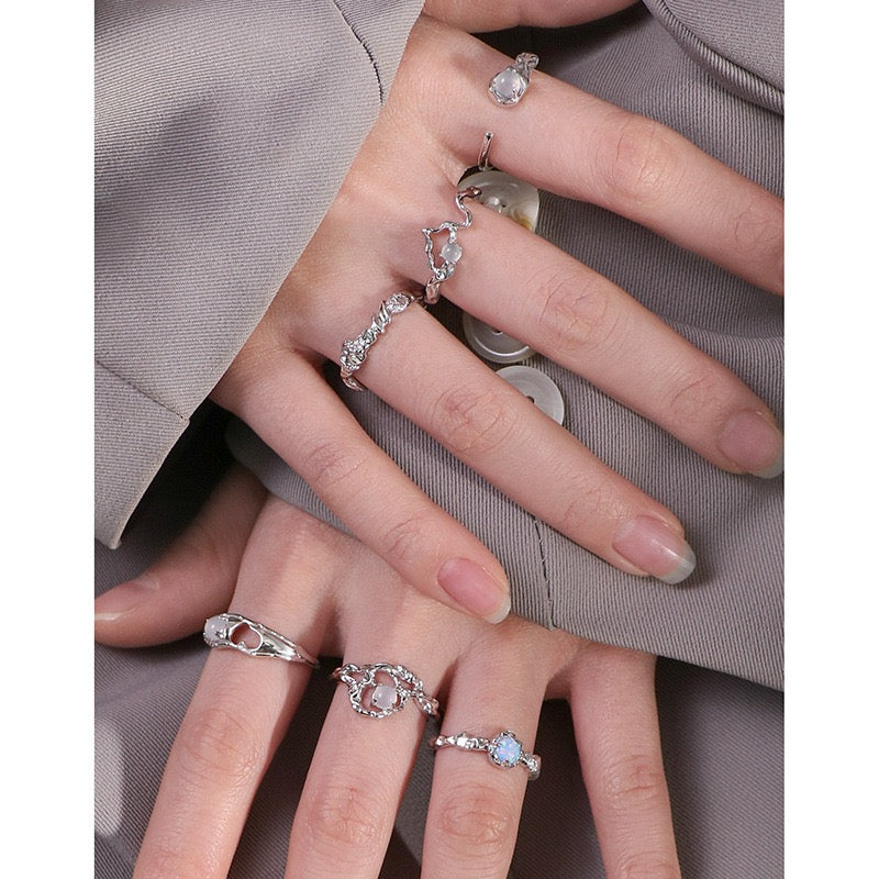 Opal sliver dia ring