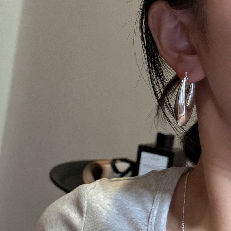 Pointy sterling silver hoops