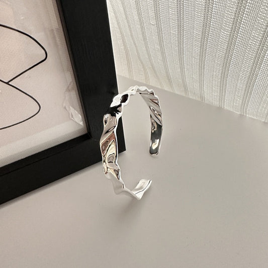 Folding sterling silver bangle