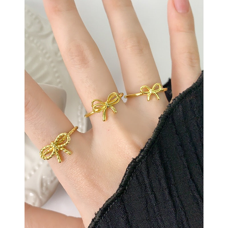 Shanae dainty bow rings