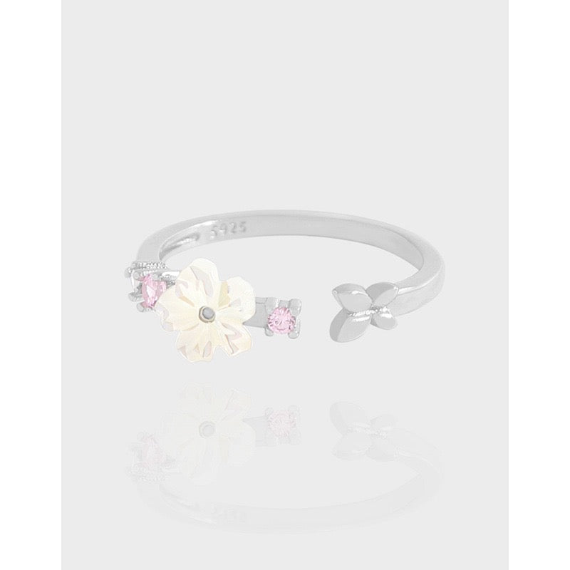 Taliah flower ring
