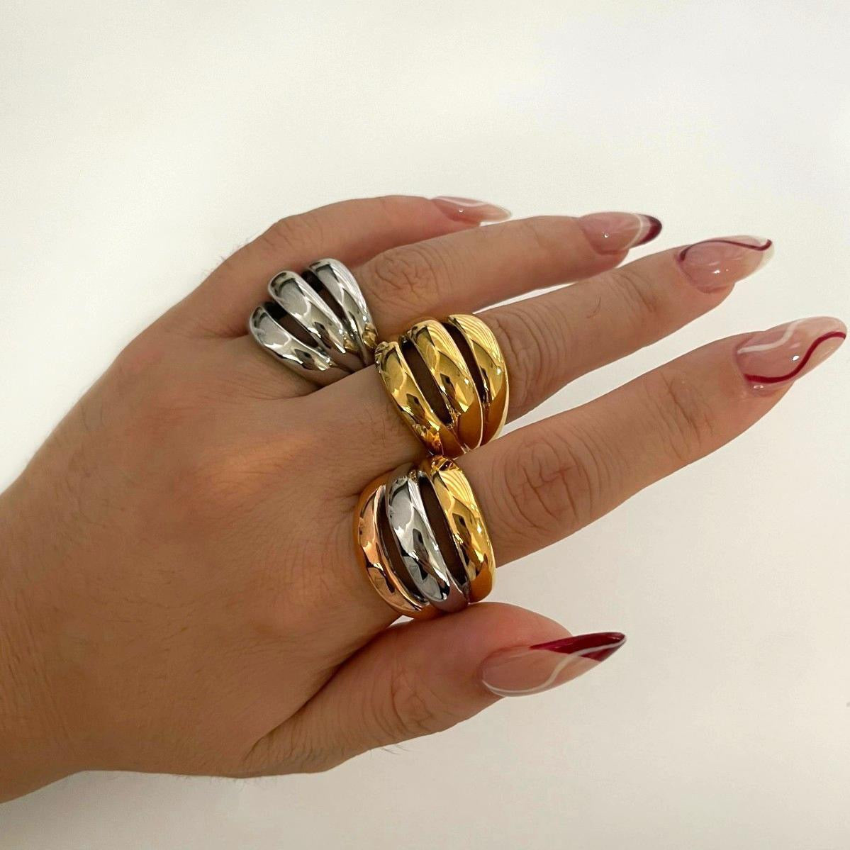 Big band statement rings