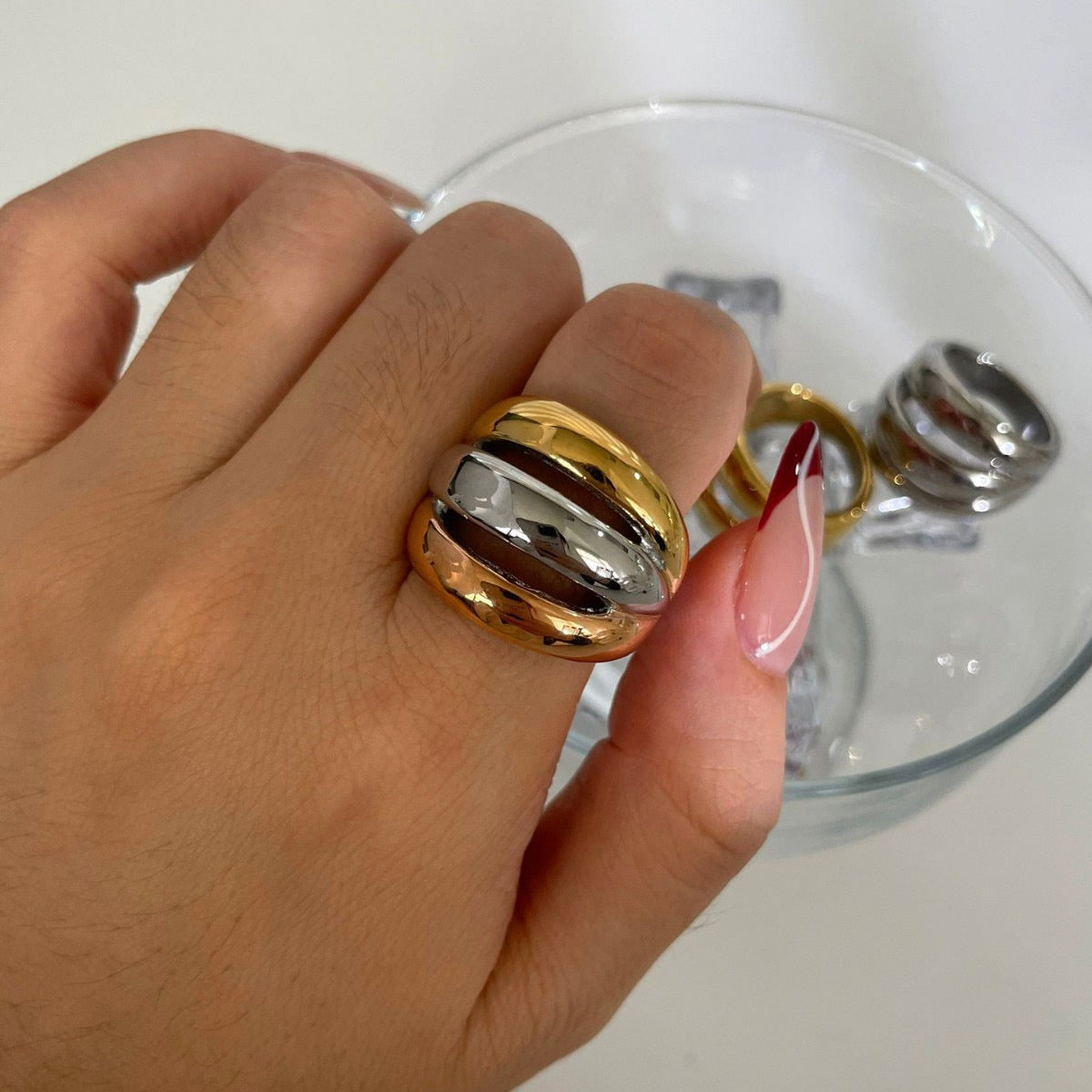 Big band statement rings