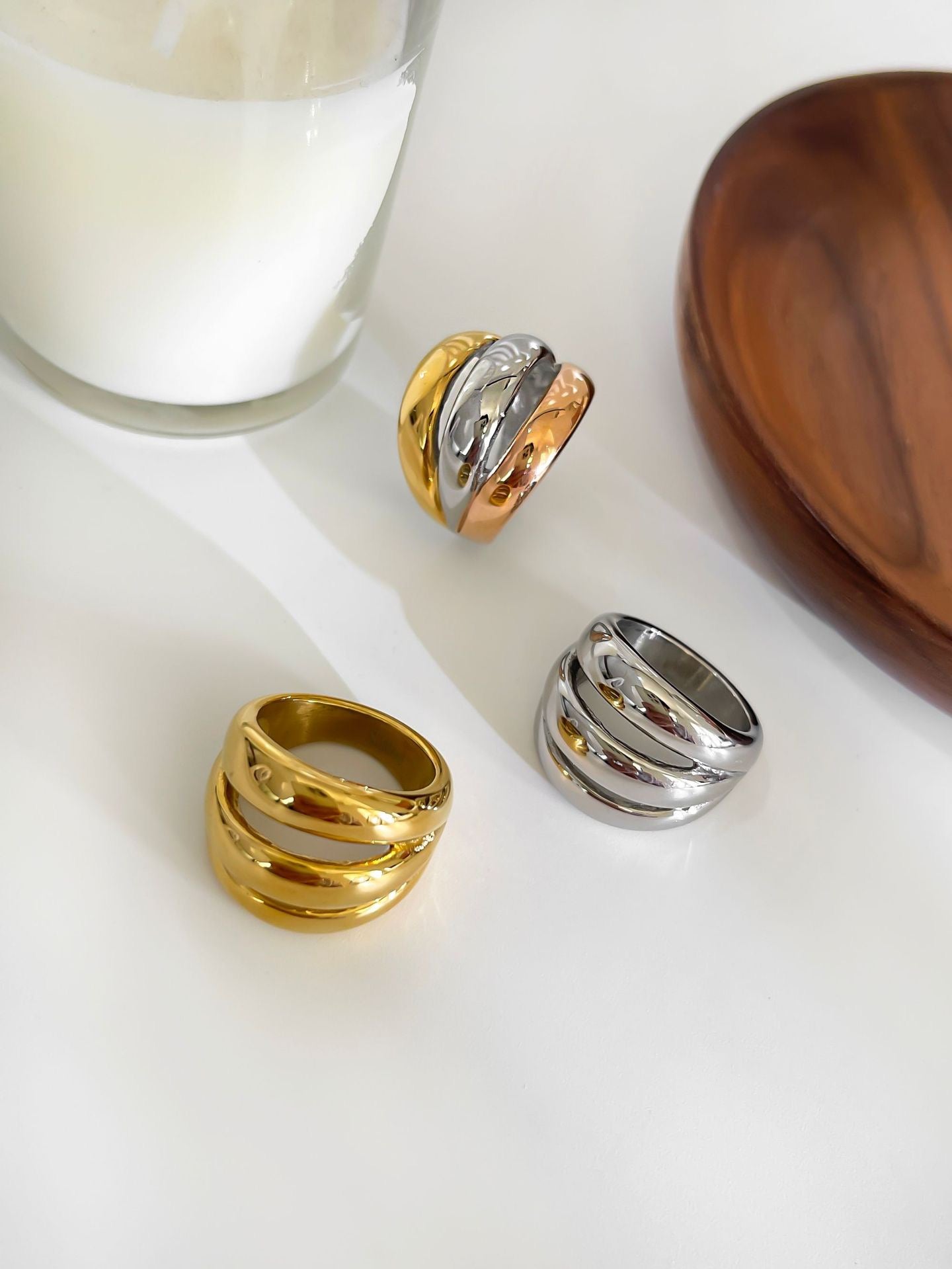 Big band statement rings
