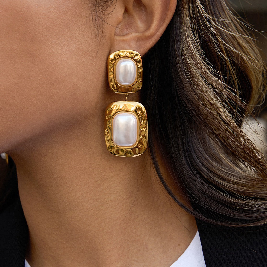 Vintage statement white square earrings