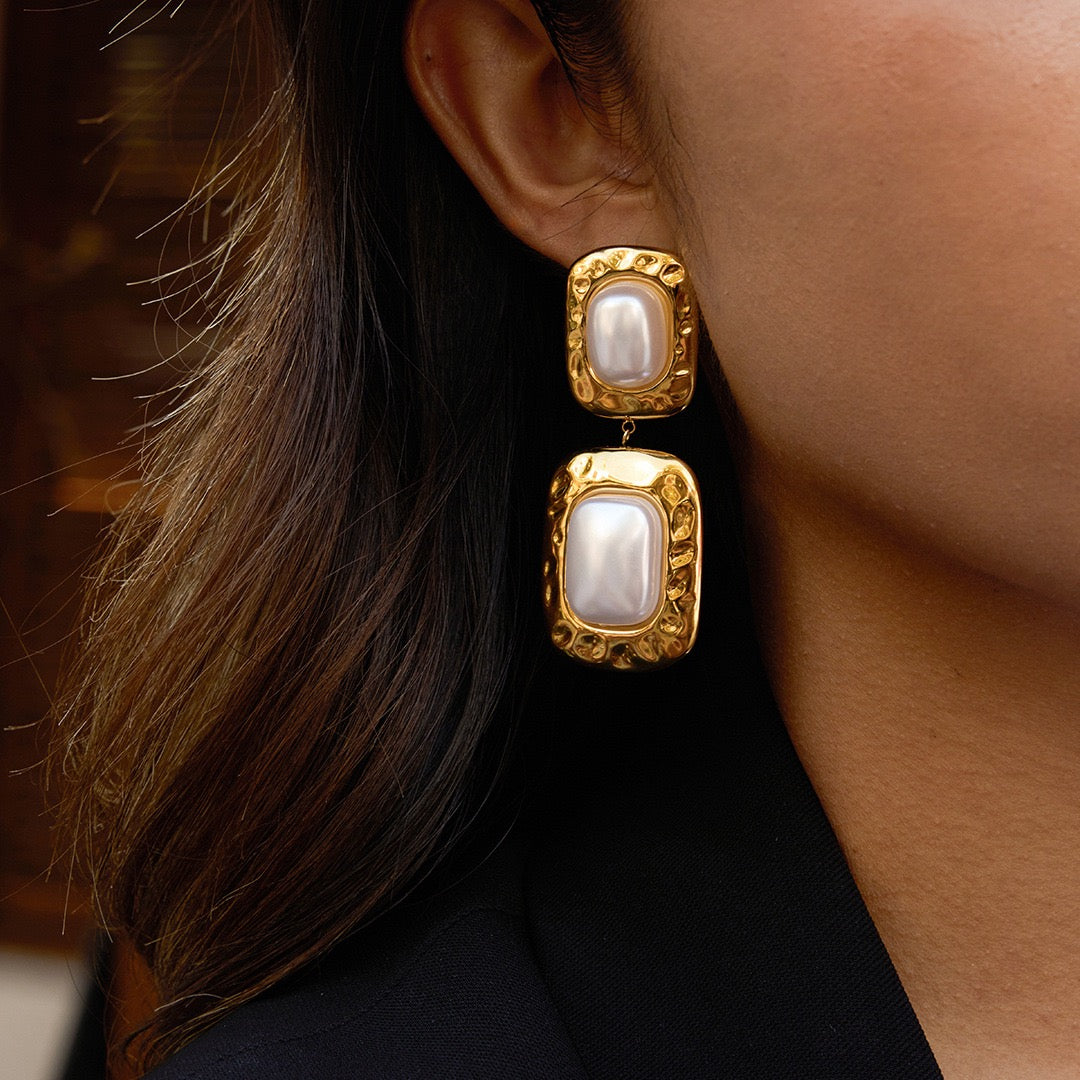 Vintage statement white square earrings