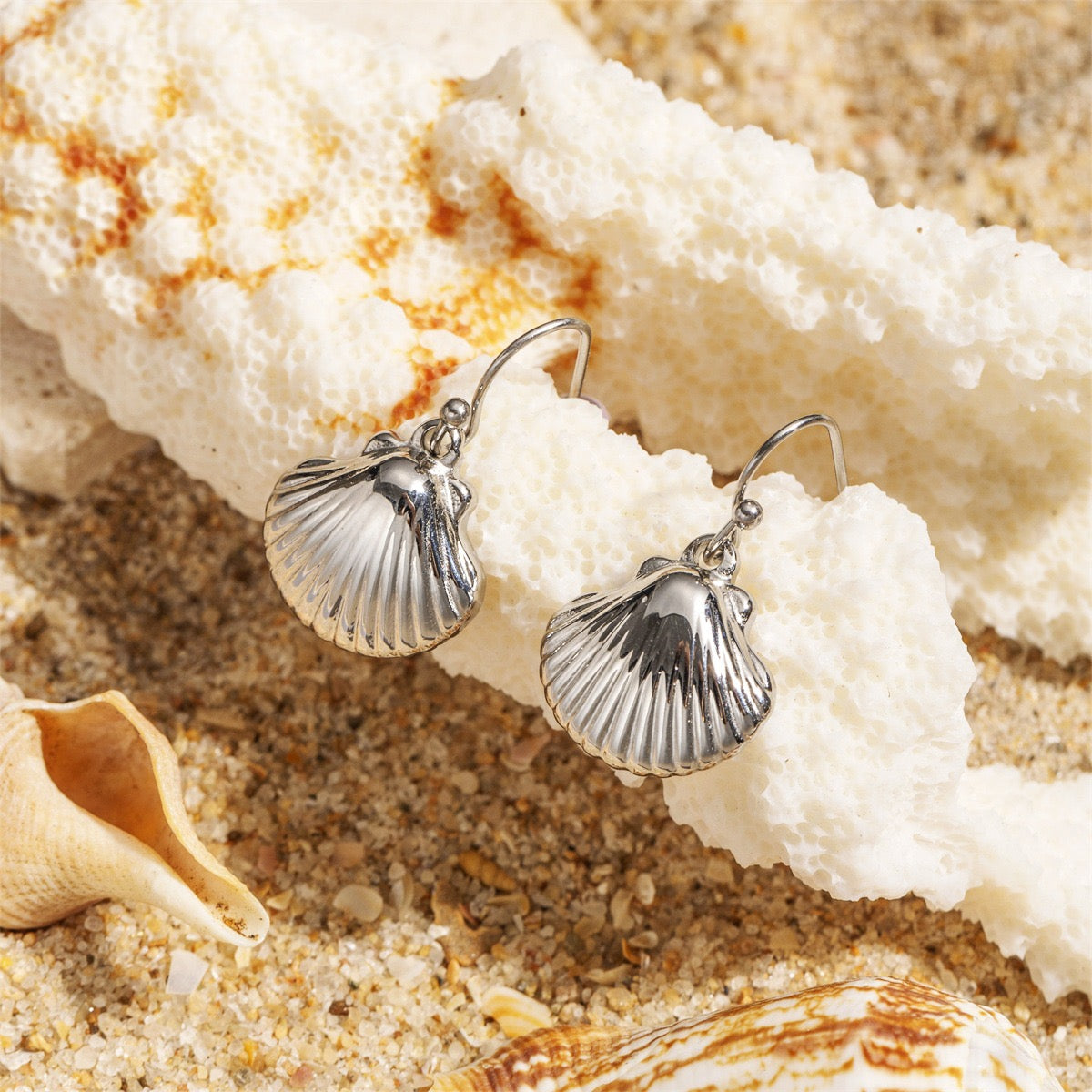 Dangling shell earrings