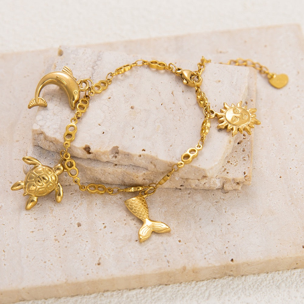 Bondi Scarlett summer ocean charm bracelets