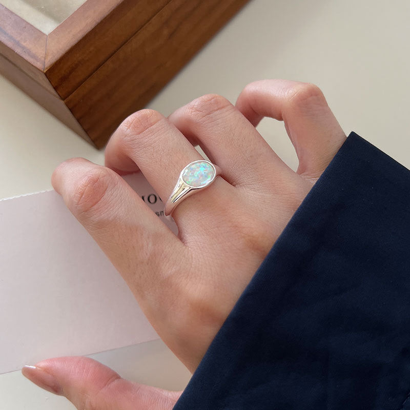 Mirina opal oval Silver ring