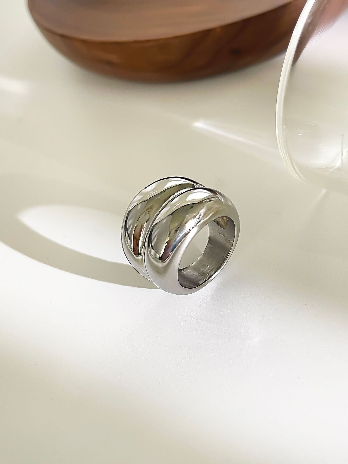 Band statement rings