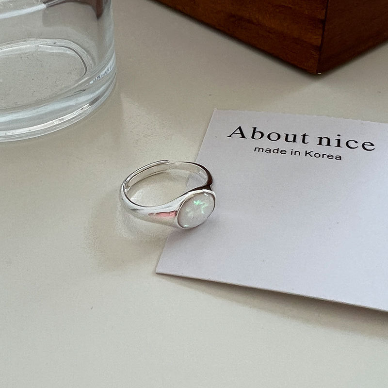 Mirina opal oval Silver ring