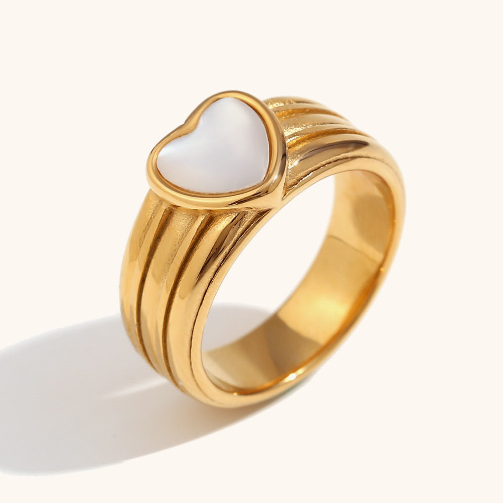 White heart band ring