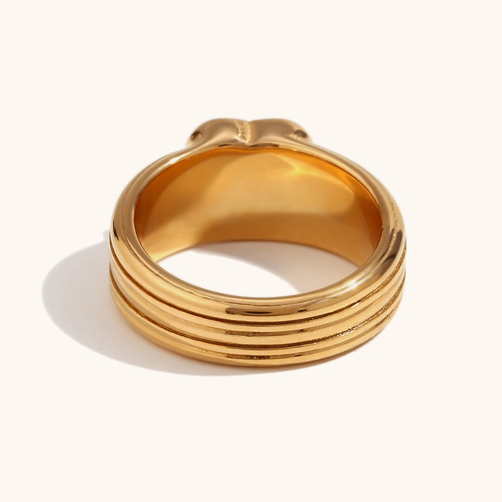 White heart band ring