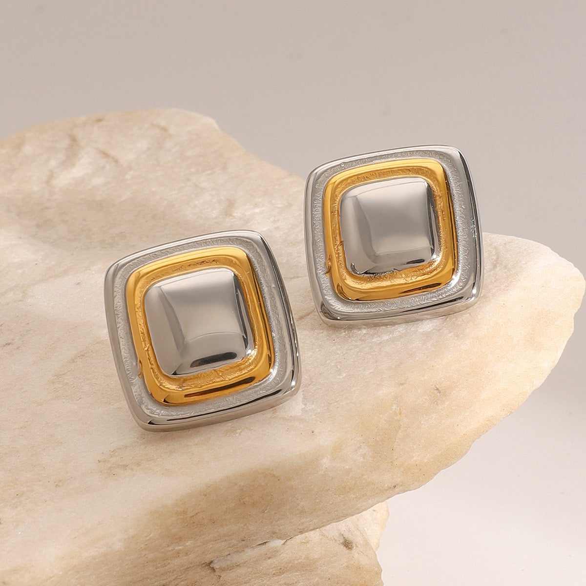 Vintage square earrings