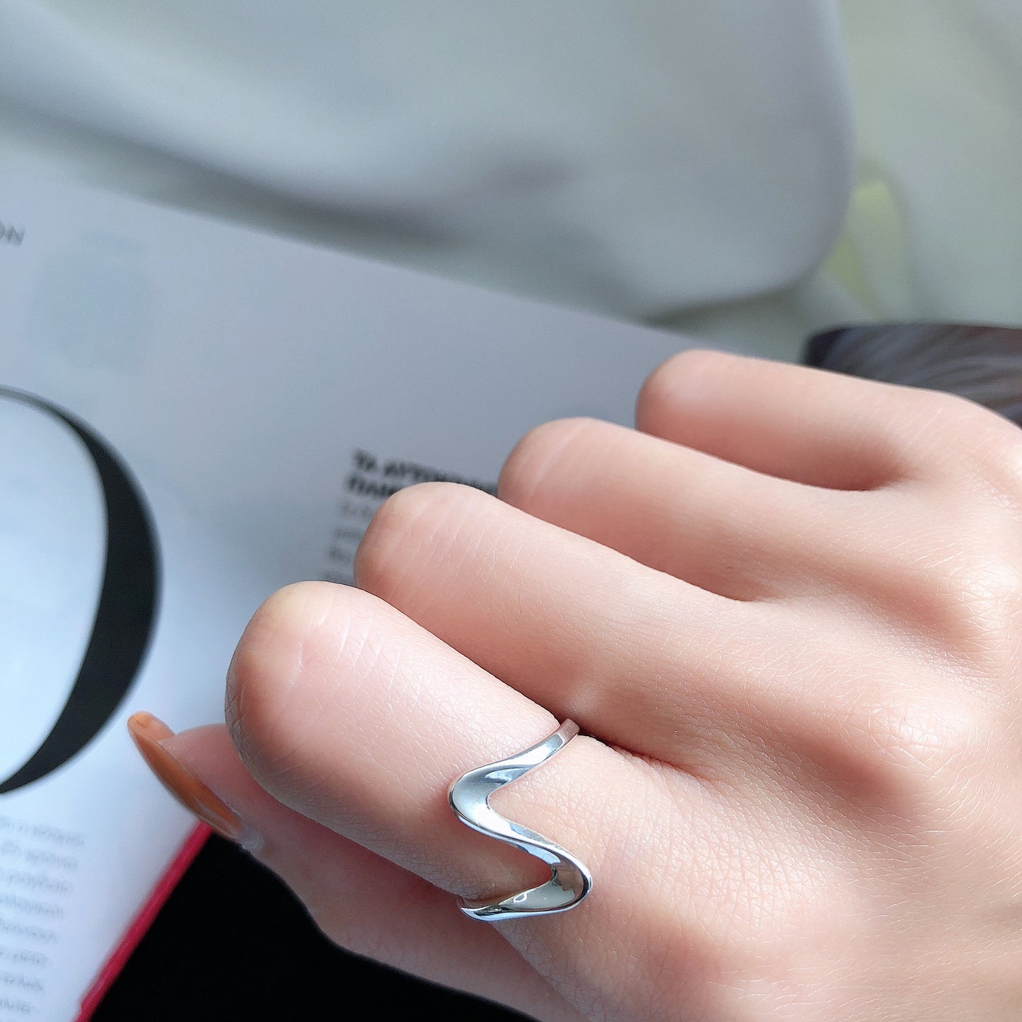 Daphne Big wave Silver ring