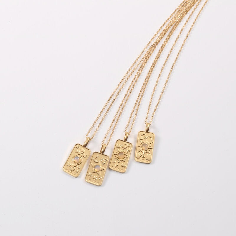 Tarot cards necklace
