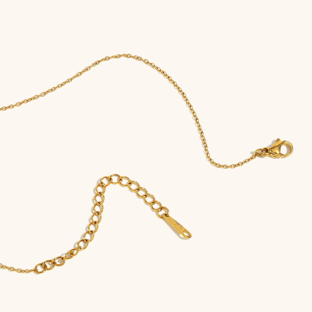 Dainty heart necklace