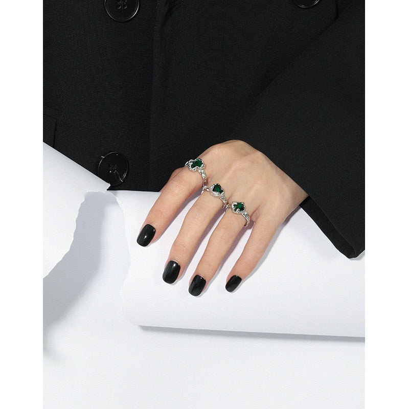 Green heart rings