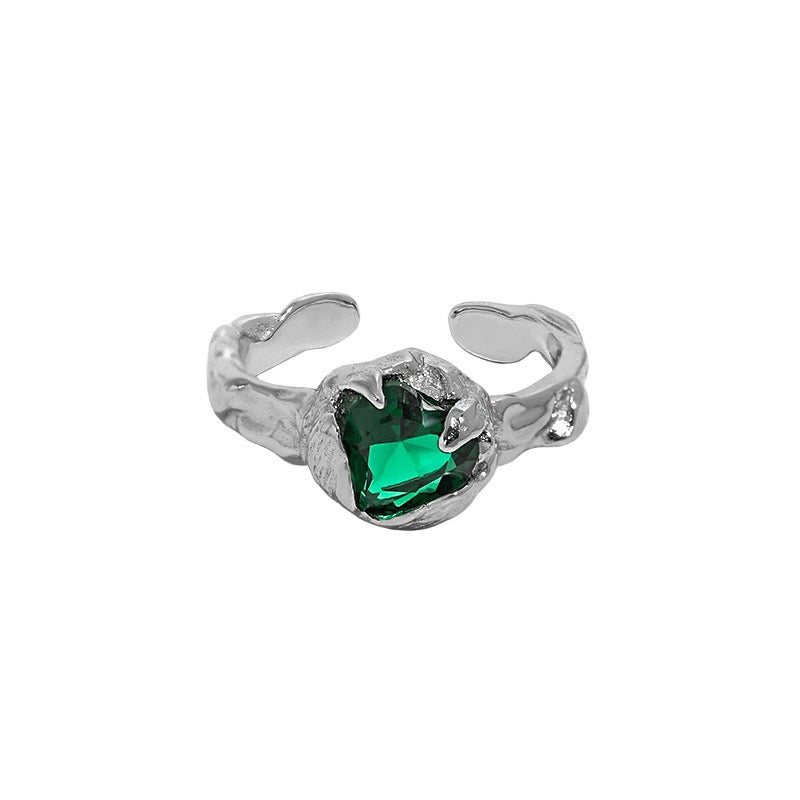 Green heart rings