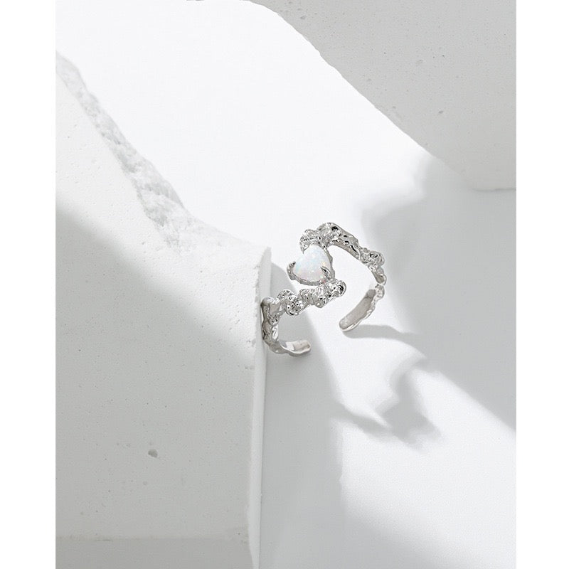 Heart opal silver ring