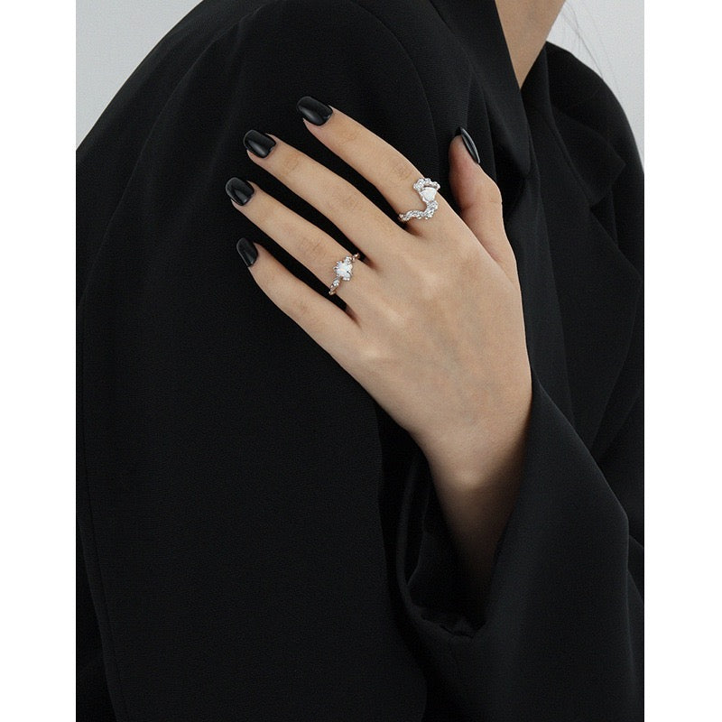 Heart opal silver ring