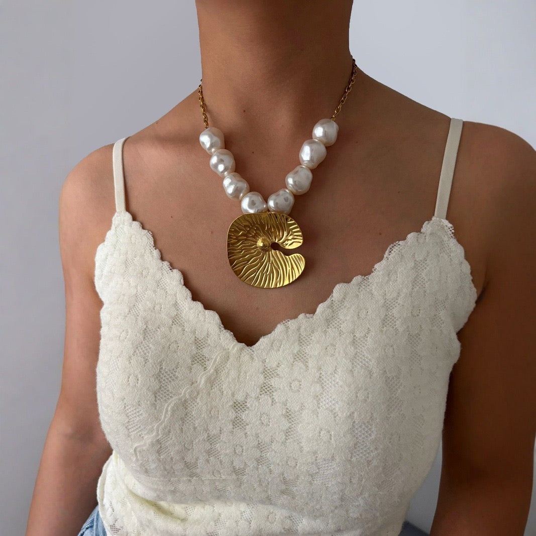 Big statement starfish necklace