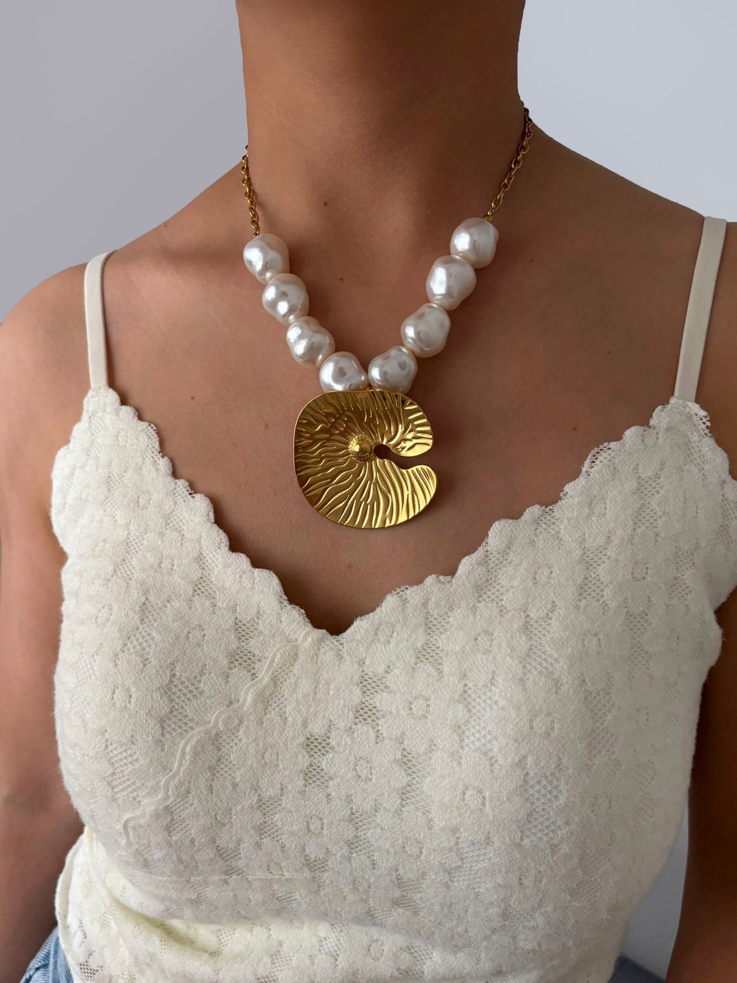 Big statement starfish necklace