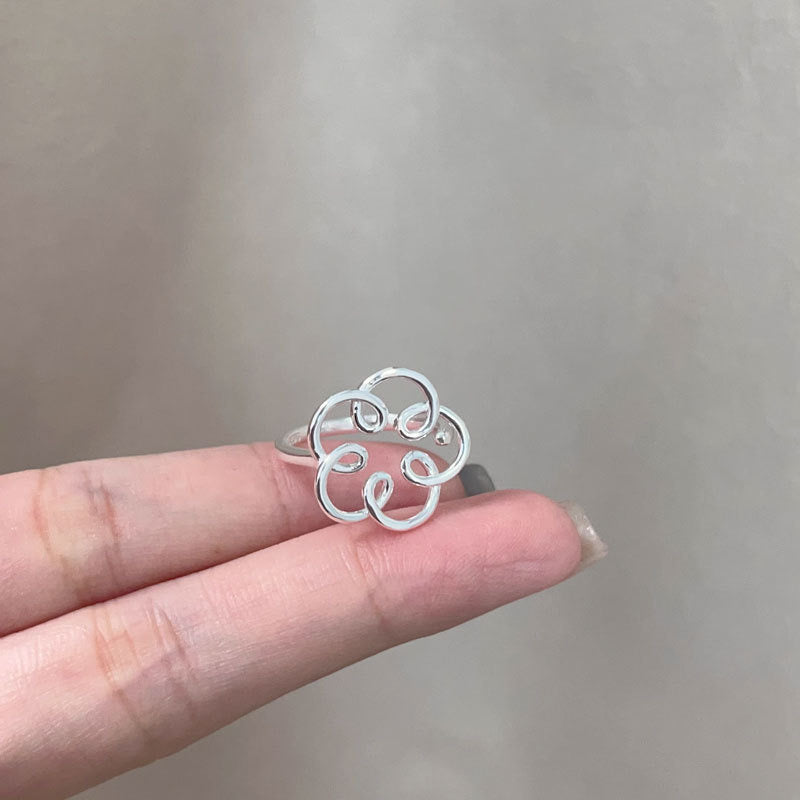 Jennie Twisted rose ring