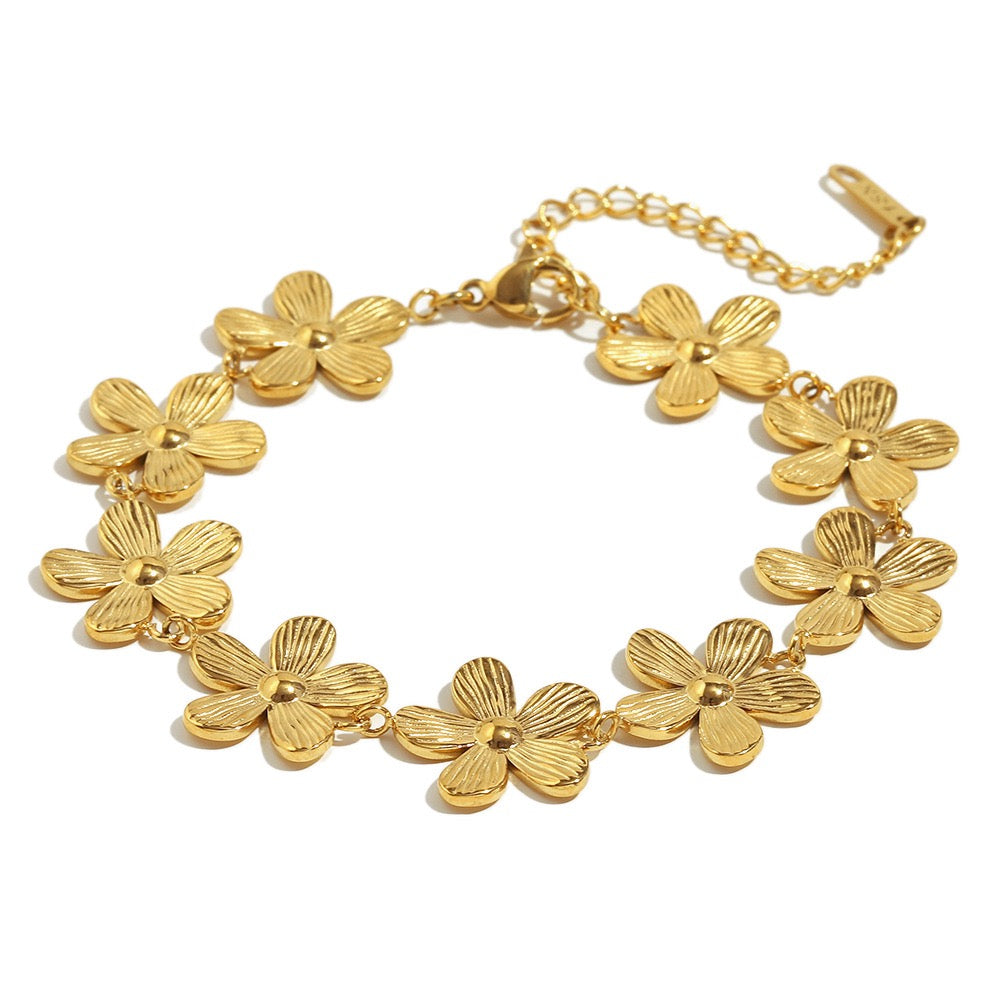 Flower bracelet