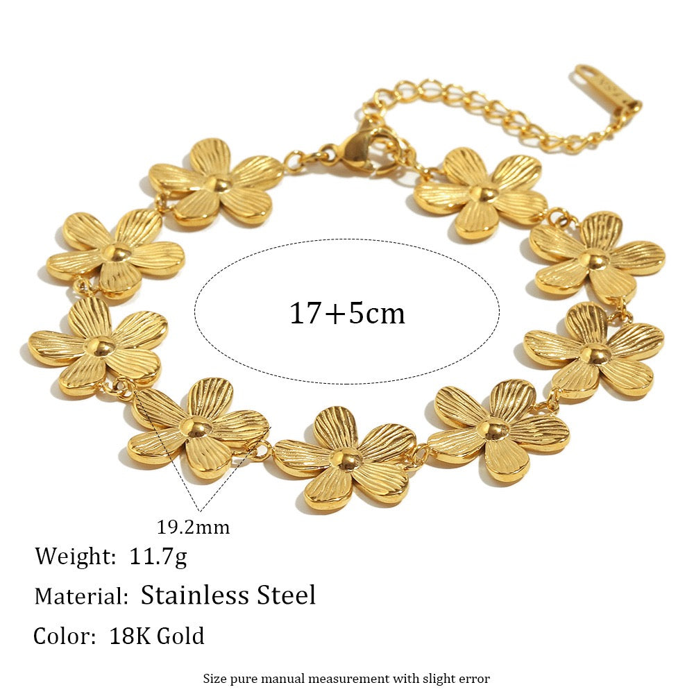 Flower bracelet