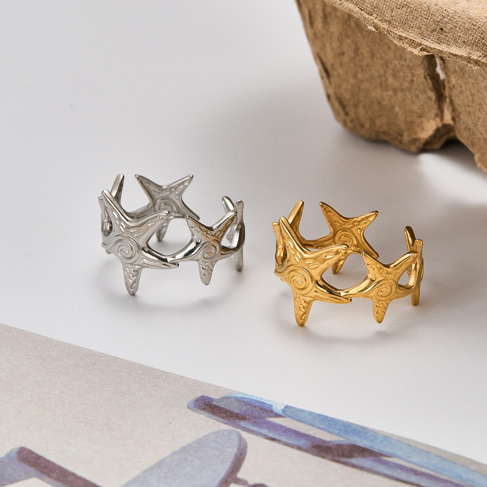 Swirl starfish ring