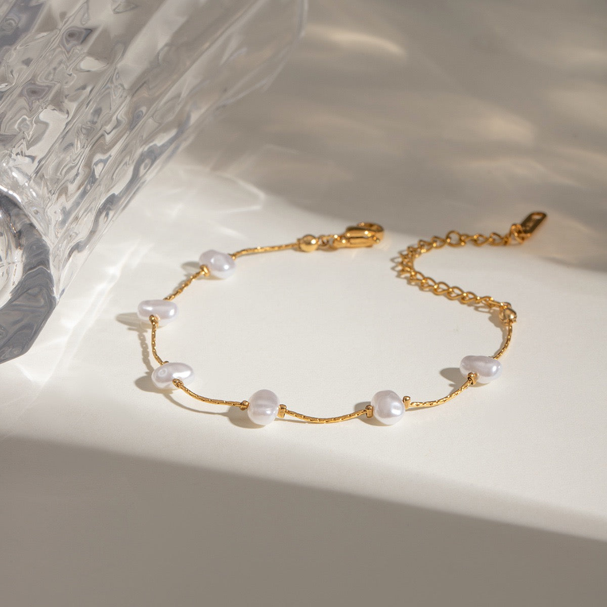 Pearly beady bracelet