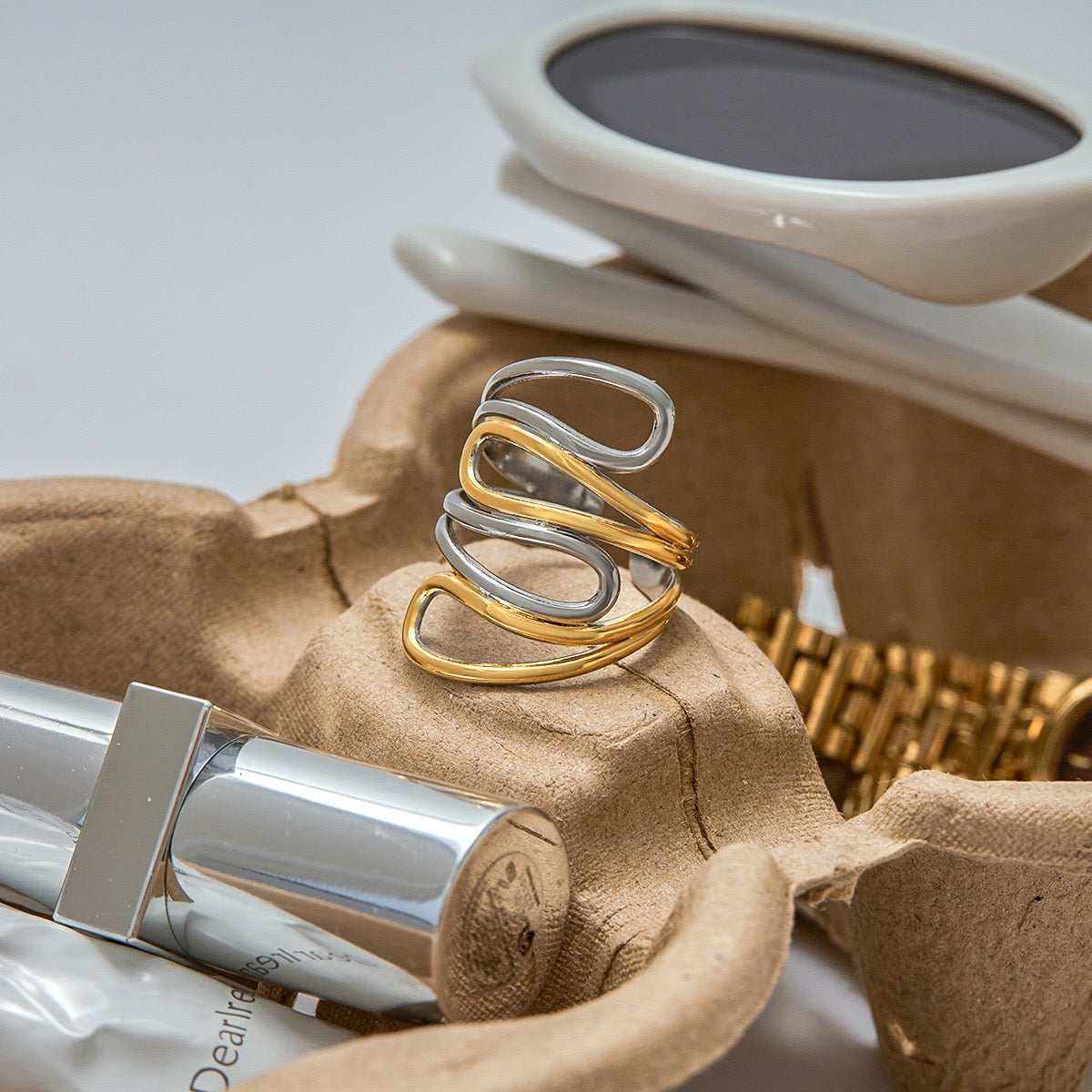 Tow tones lines ring