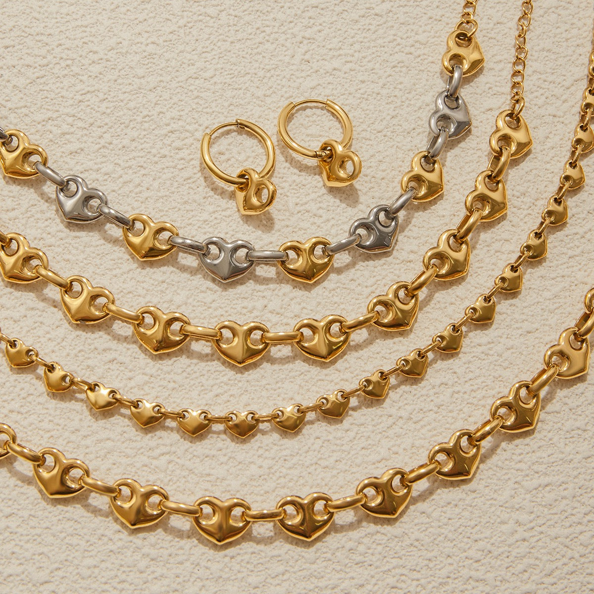 Heart lock chain set