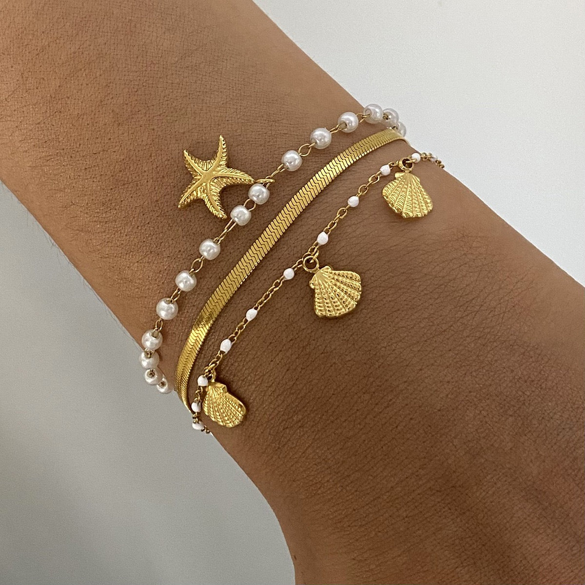 Starfish shell bracelets set