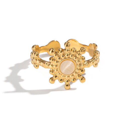 Cat eye sun ring