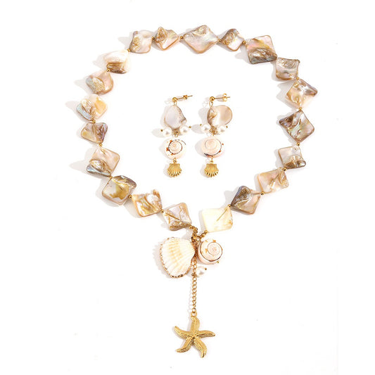 Natural shell starfish set