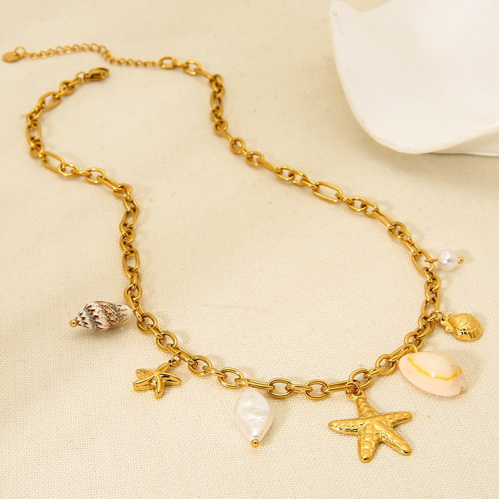 Starfish charm necklace