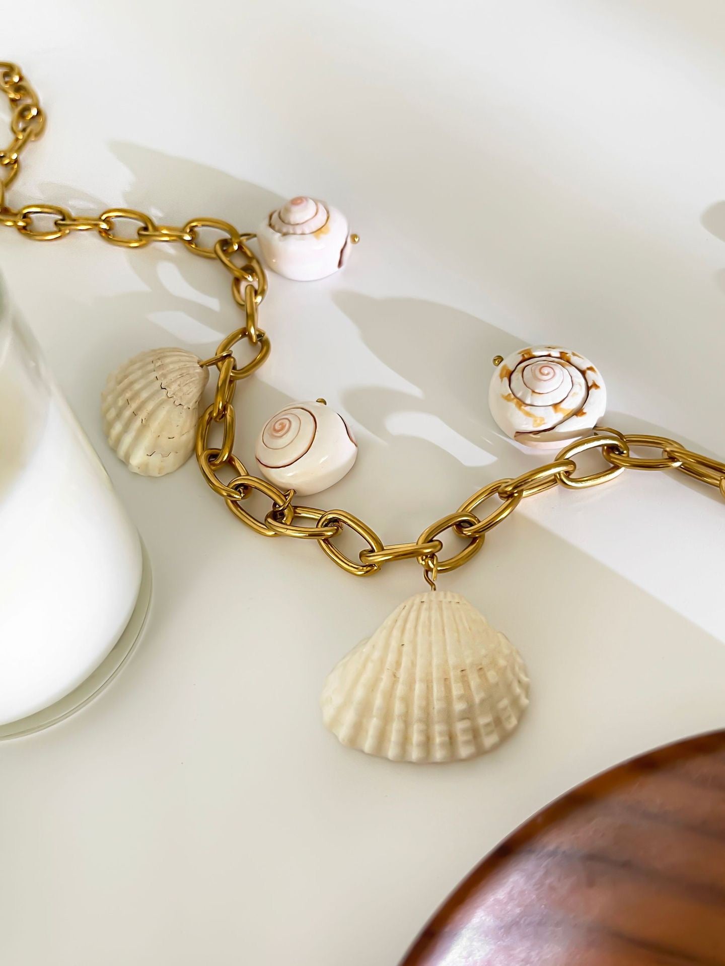 Natural shell charm necklace