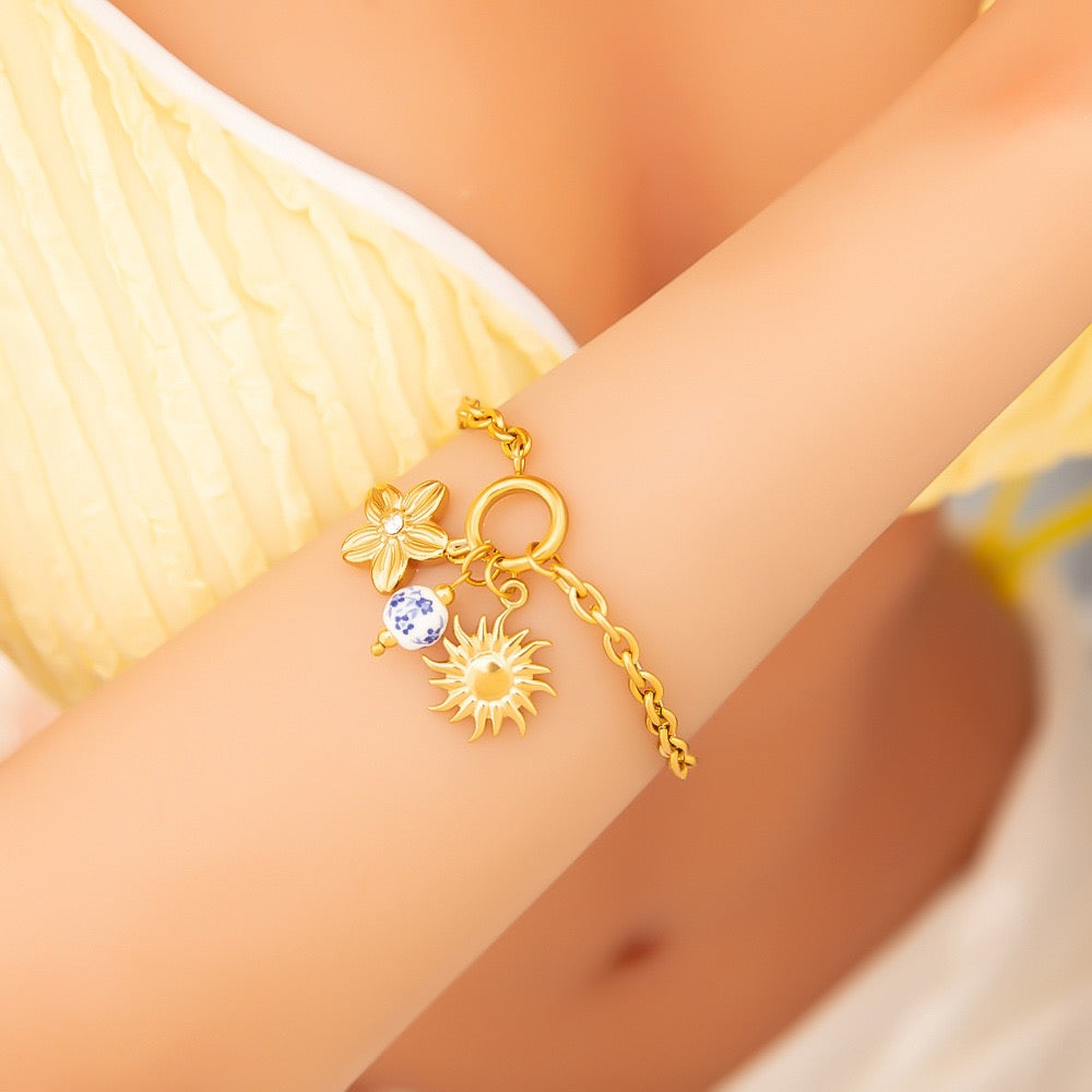 Blue flower bracelet