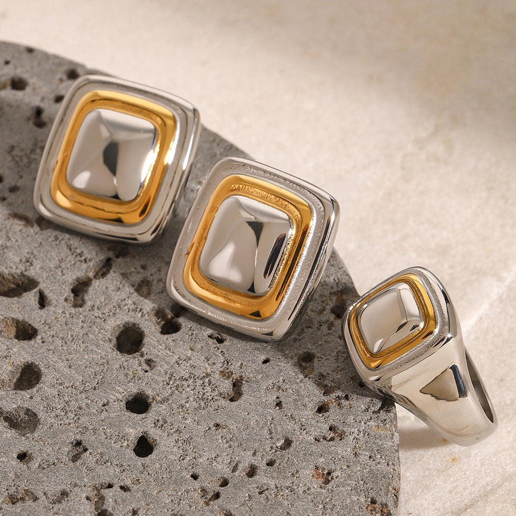 Vintage square earrings