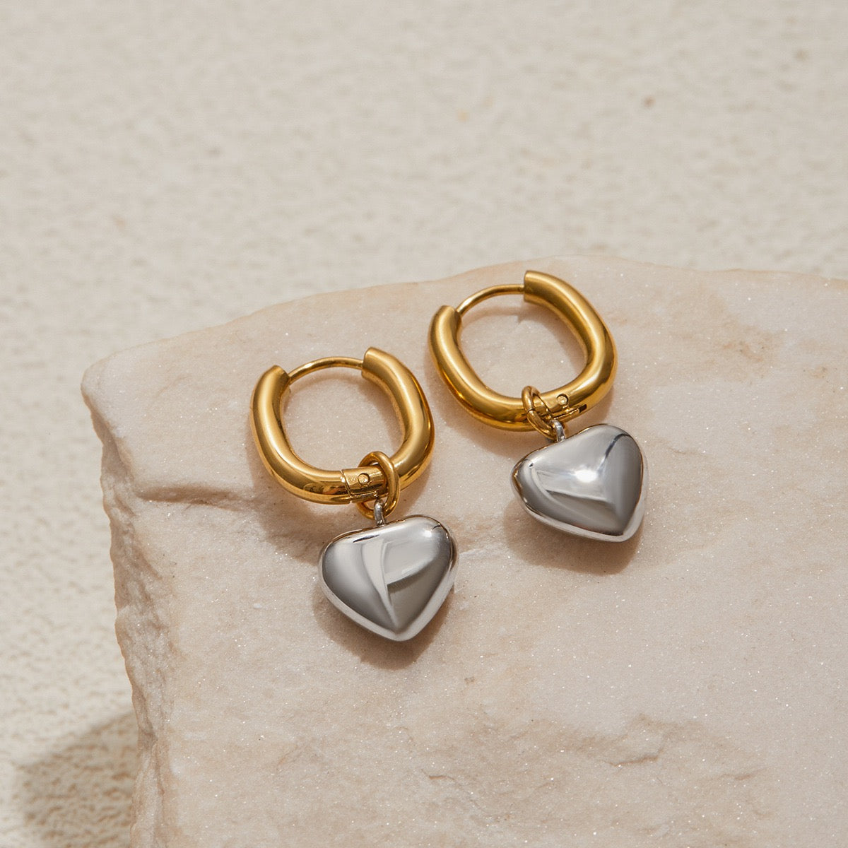 Dulin heart hoops earrings